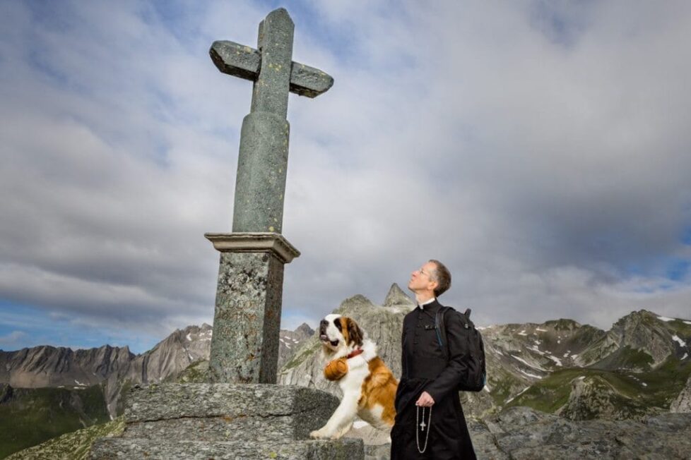 Gazing on Cross with Rosary